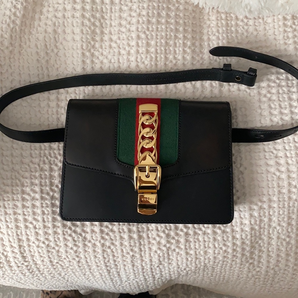 Gucci Black Leather Shoulder Bag with Green and Red Stripe